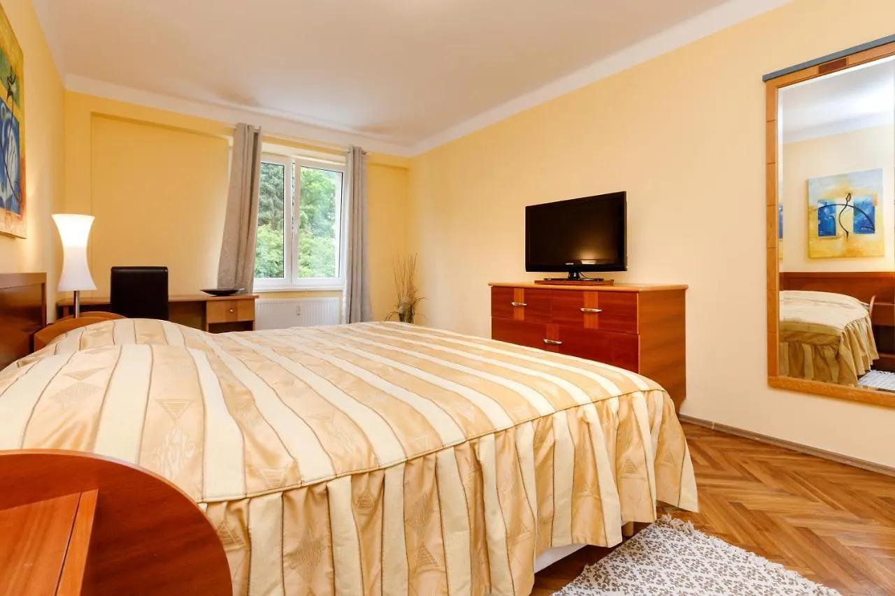 Apartments Tgm 11 Karlowe Wary